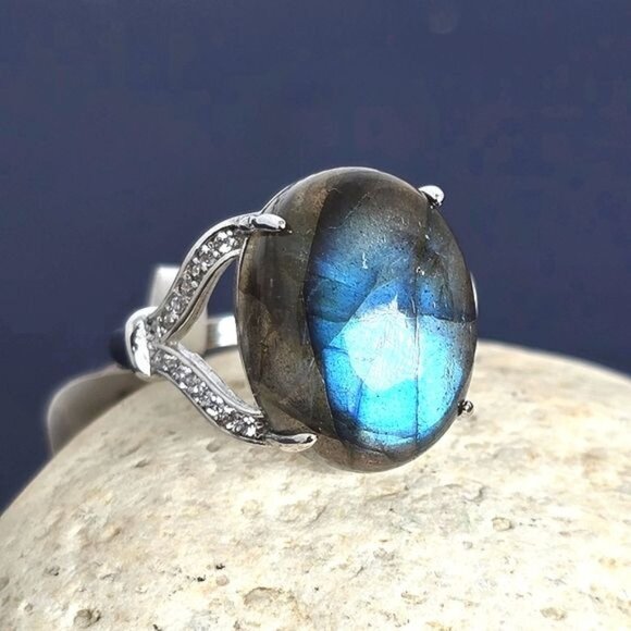 Natural Oval Labradorite & CZ 925 Sterling Silver Ring - Picture 7 of 8